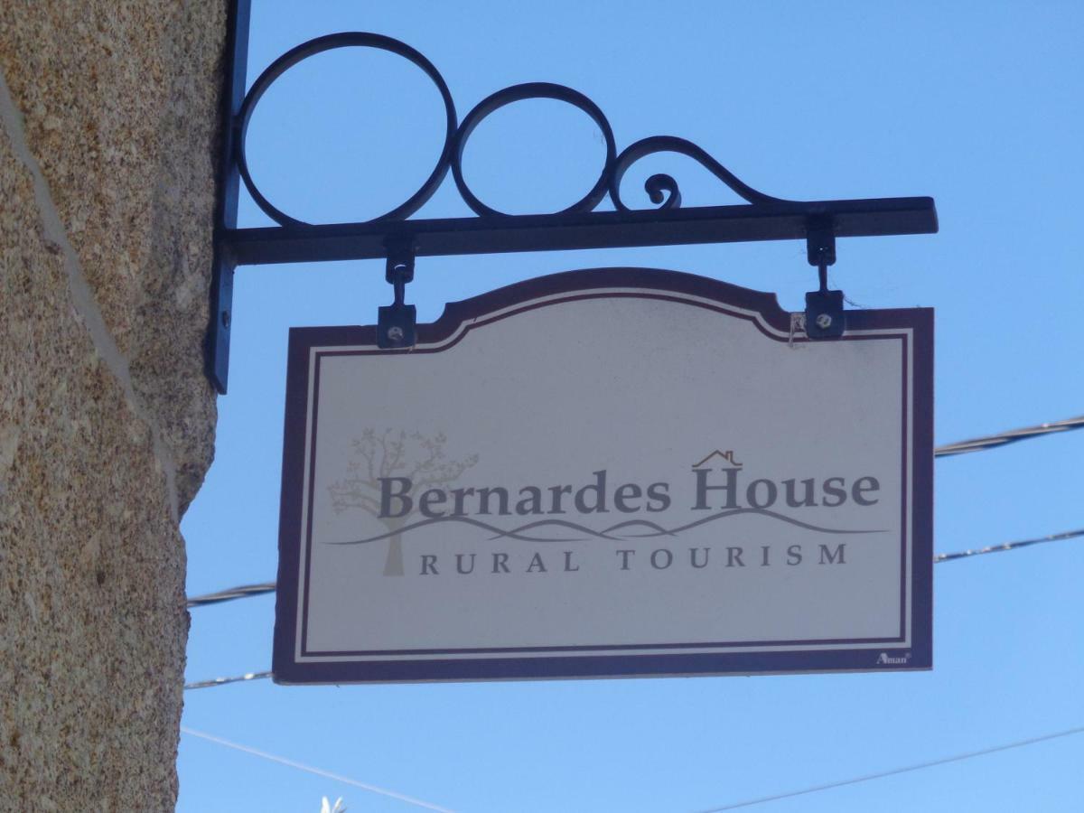 Гостьовий будинок Bernardes House Каштелу-де-Пайва Екстер'єр фото